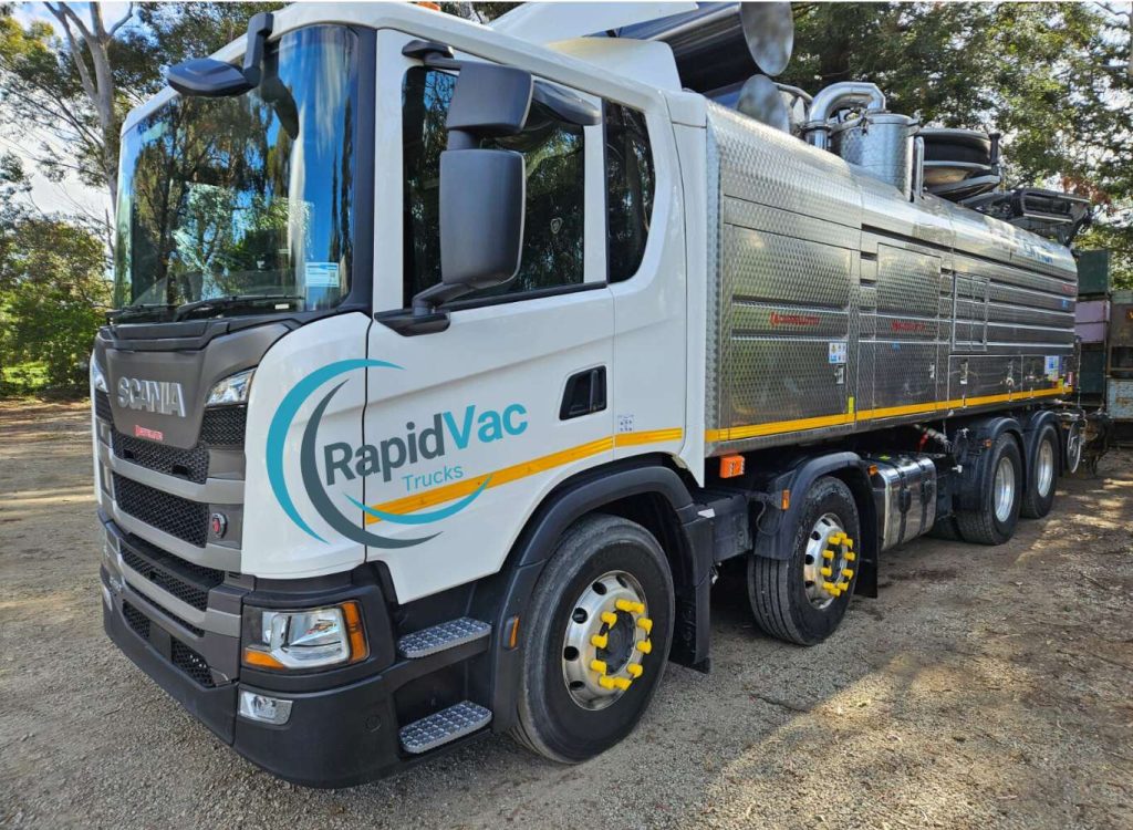 Non-destructive digging services by Rapid Vac Trucks Brisbane, ensuring safe and precise excavation in sensitive areas.